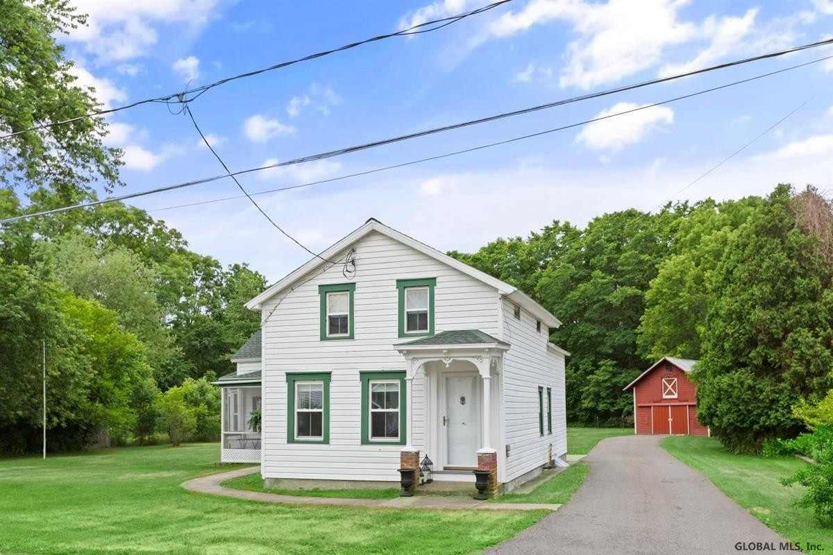336 Riverview Road Rexford, NY 12148 - Photo 8 of 63 Photo 8