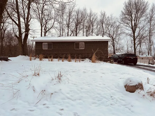 $209,900 | 104 Cardinal Drive, Coldwater, MI 49036