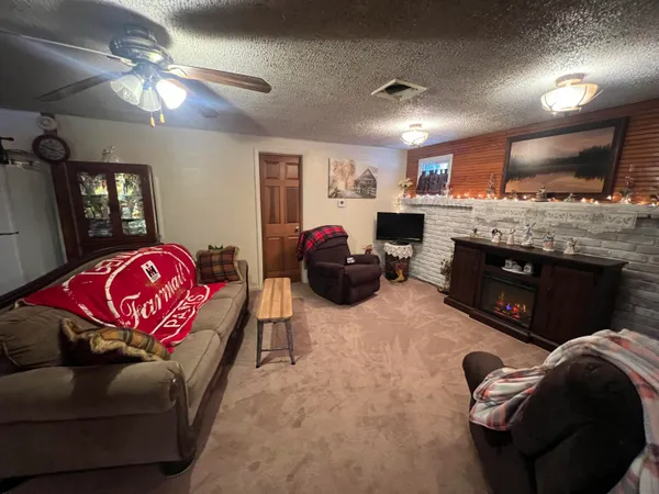 $209,900 | 104 Cardinal Drive, Coldwater, MI 49036