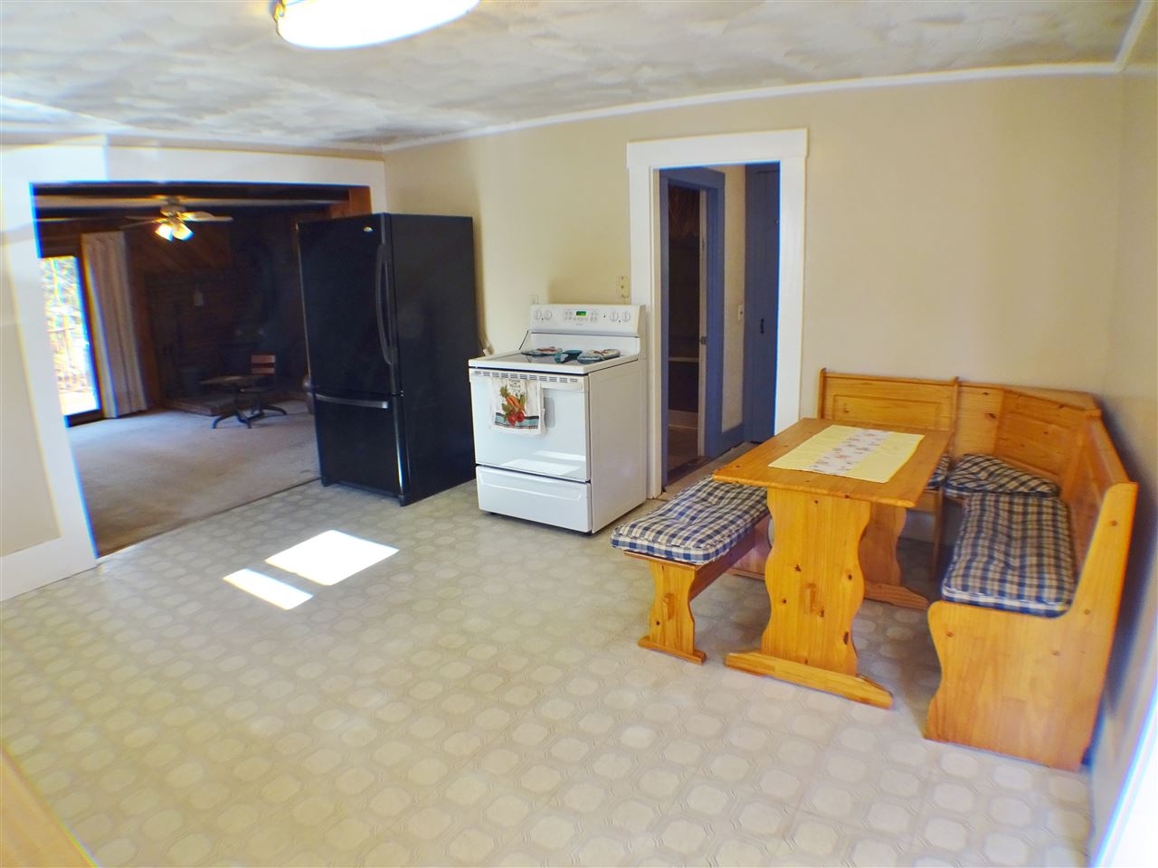 54 Old Deerfield Road Candia, NH 03034 - Photo 3 of 16