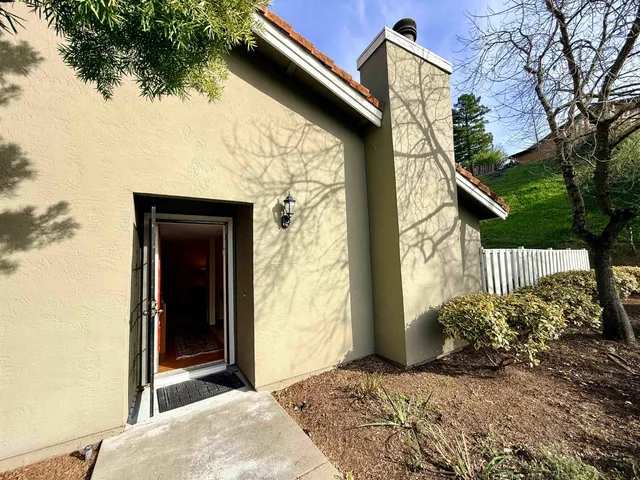 $778,000 | 123 Ironwood, Oakland, CA 94605