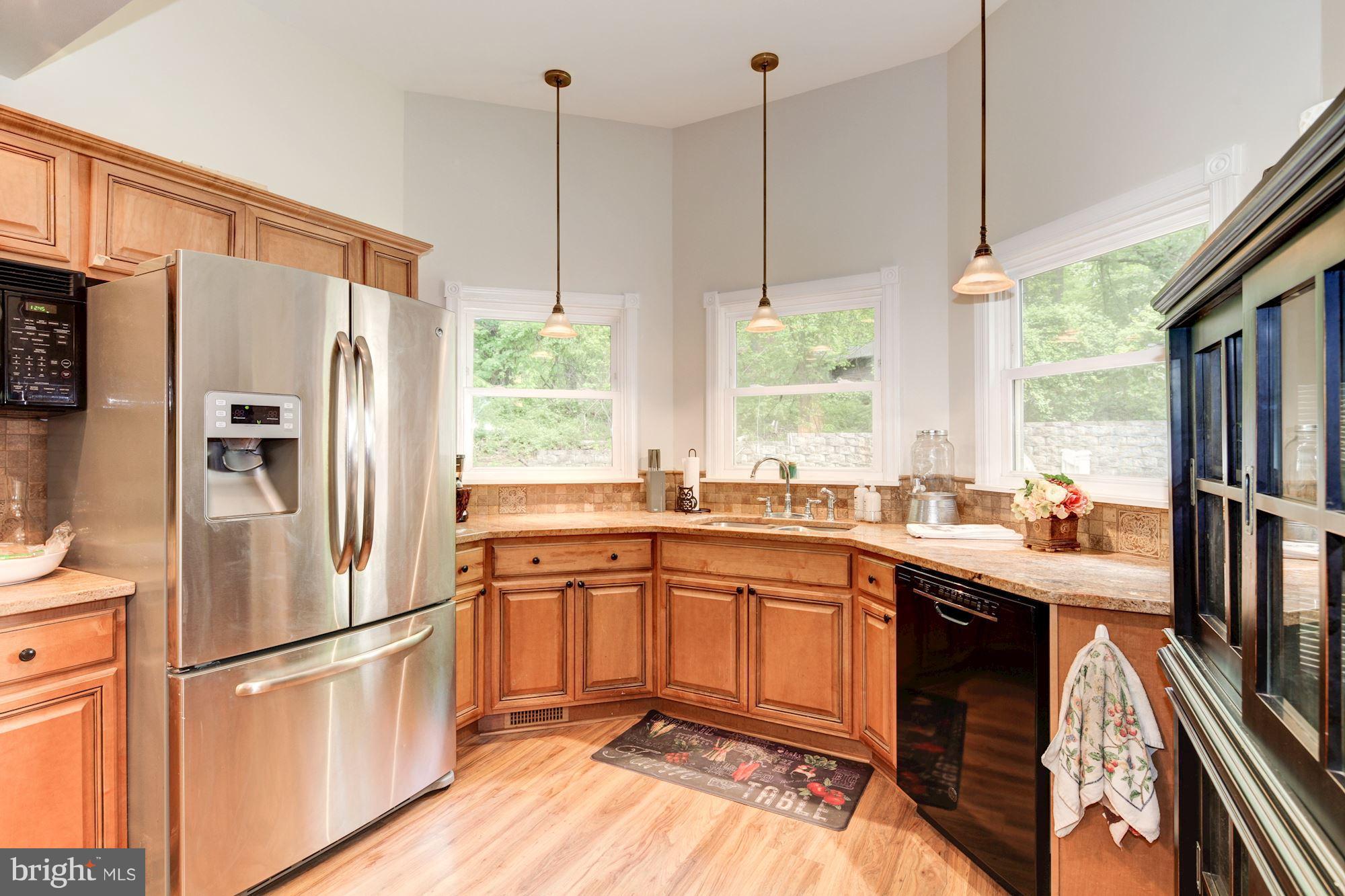 2307 Laurel Bush Road Abingdon, MD 21009 - Photo 18 of 45 Gourmet Kitchen