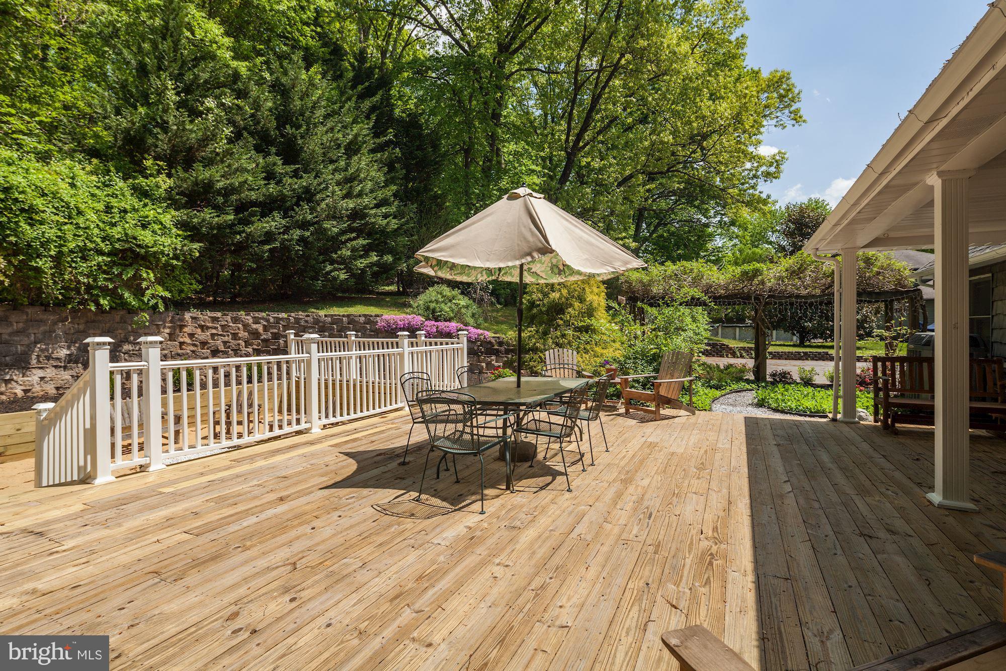 2307 Laurel Bush Road Abingdon, MD 21009 - Photo 41 of 45 Rear Deck