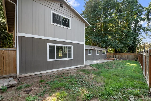 $649,999 | 18826 94th Drive Northwest, Stanwood, WA 98292