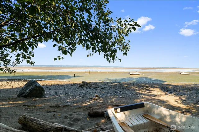 $649,999 | 18826 94th Drive Northwest, Stanwood, WA 98292