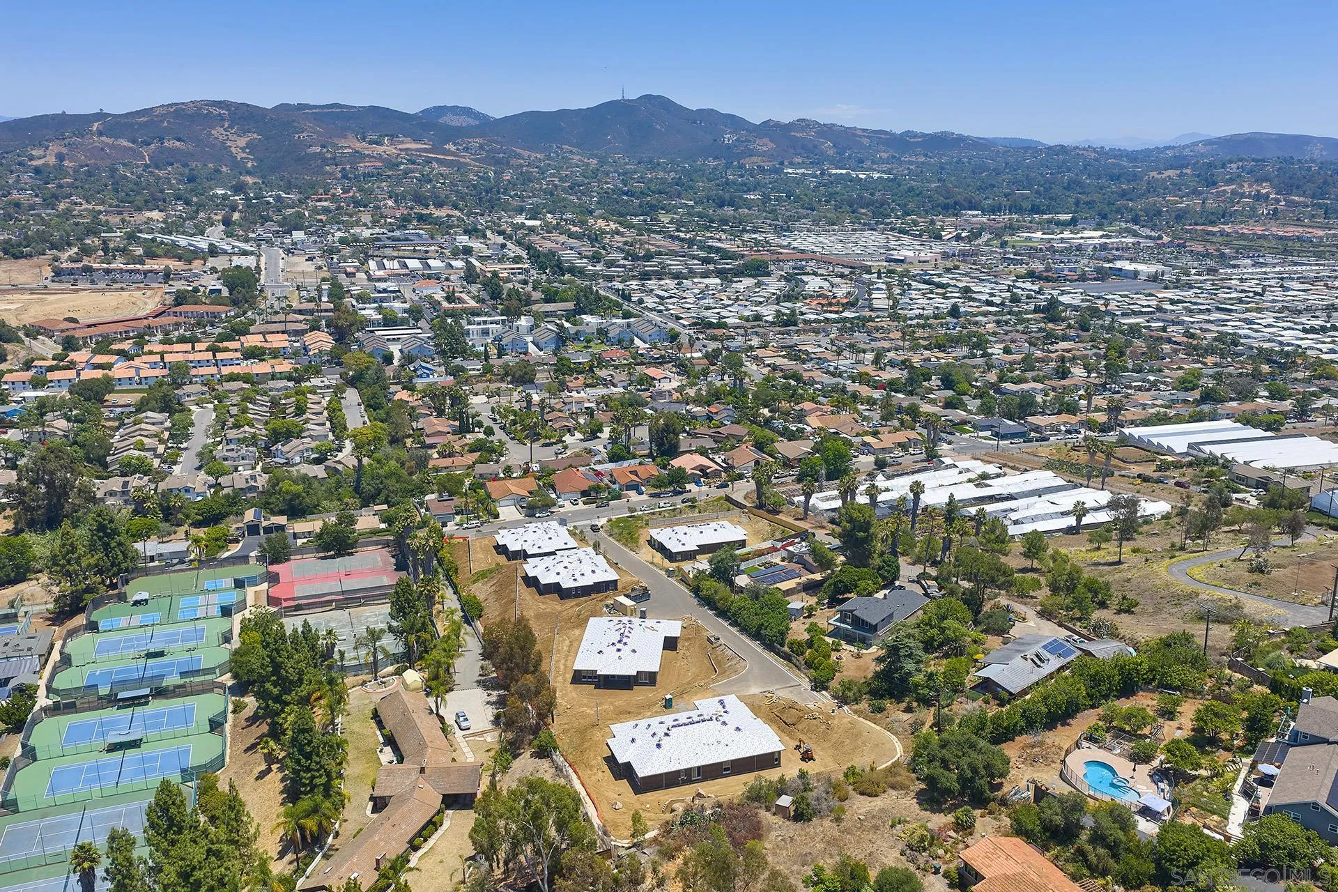 1748 Ishihara Road Vista, CA 92084 - Photo 9 of 12