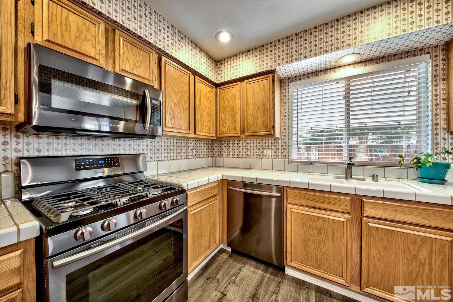 1950 Campfire Place Reno, NV 89511 - Photo 11 of 30 Photo 11