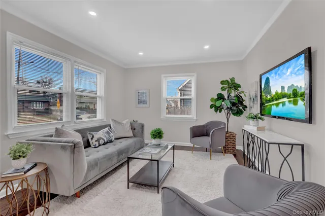 $699,000 | 781 Union Drive, Uniondale, NY 11553