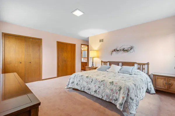 $499,627 | 1483 Heather Lane, Des Plaines, IL 60018