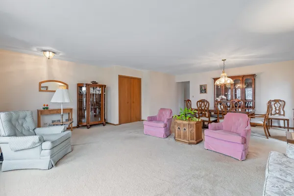 $499,627 | 1483 Heather Lane, Des Plaines, IL 60018