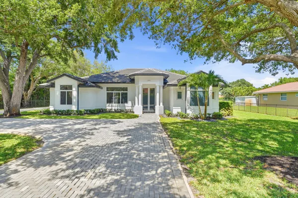 $1,725,000 | 13091 Southwest 16th Court, Davie, FL 33325