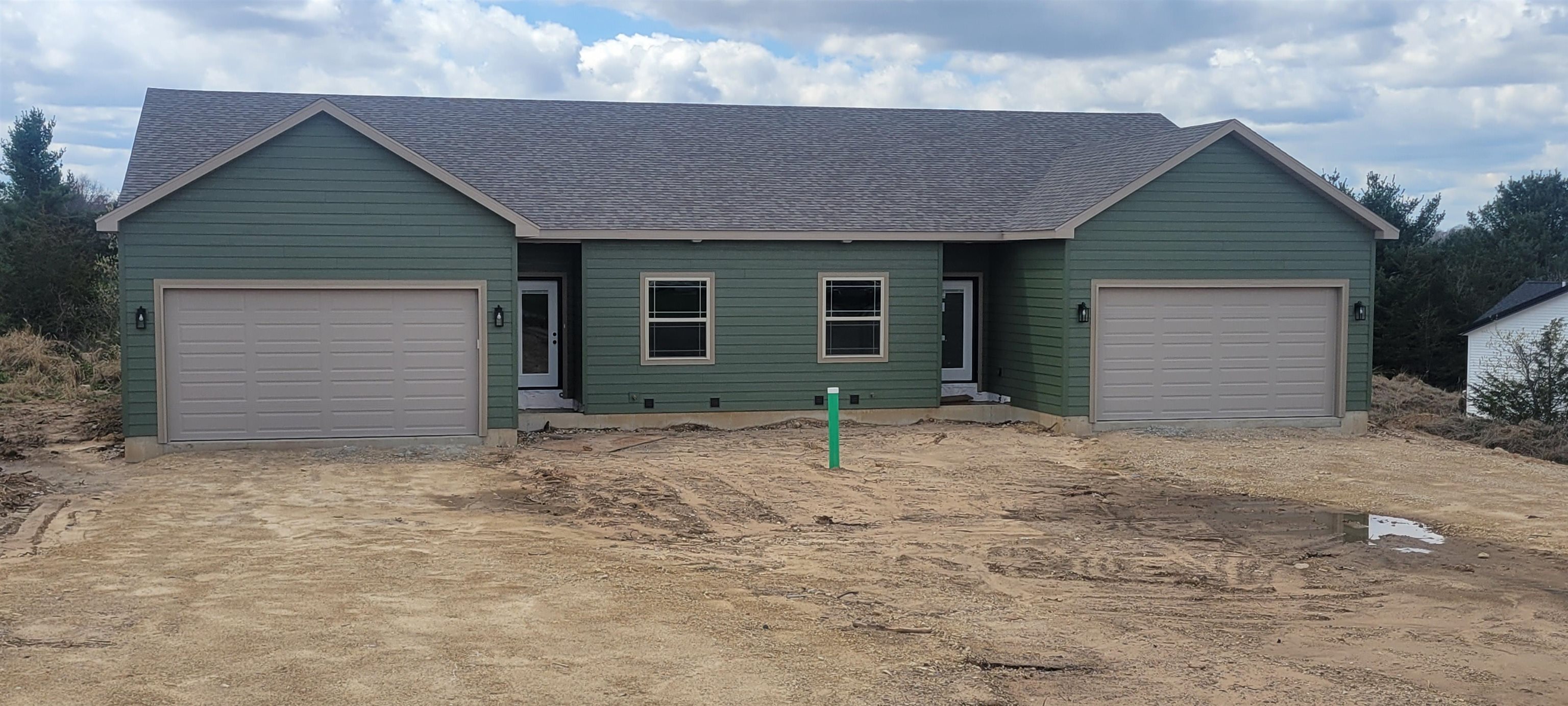 408 Mine Baraboo, WI 53913 - Photo 2 of 30