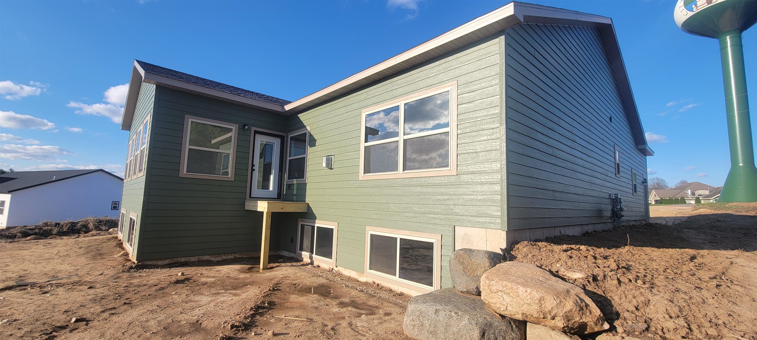 408 Mine Baraboo, WI 53913 - Photo 4 of 30