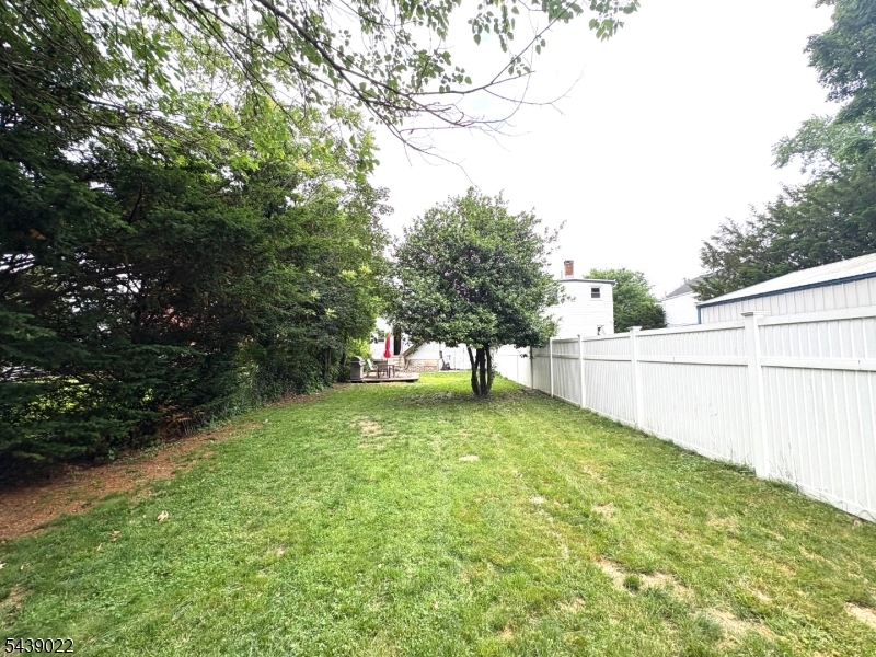 46 Maple Street, Unit 1 Bloomfield, NJ 07003 - Photo 2 of 8