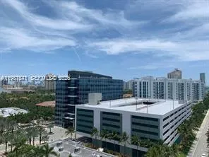$2,150 | 18800 Northeast 29th Avenue, Unit 711, Aventura, FL 33180