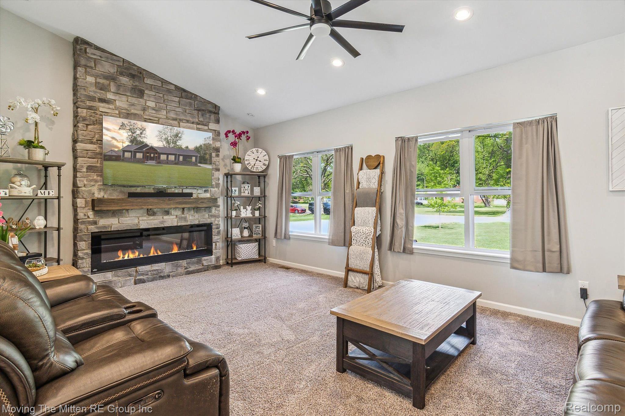 25900 Karr Road Belleville, MI 48111 - Photo 4 of 53 Home Highlight Photo