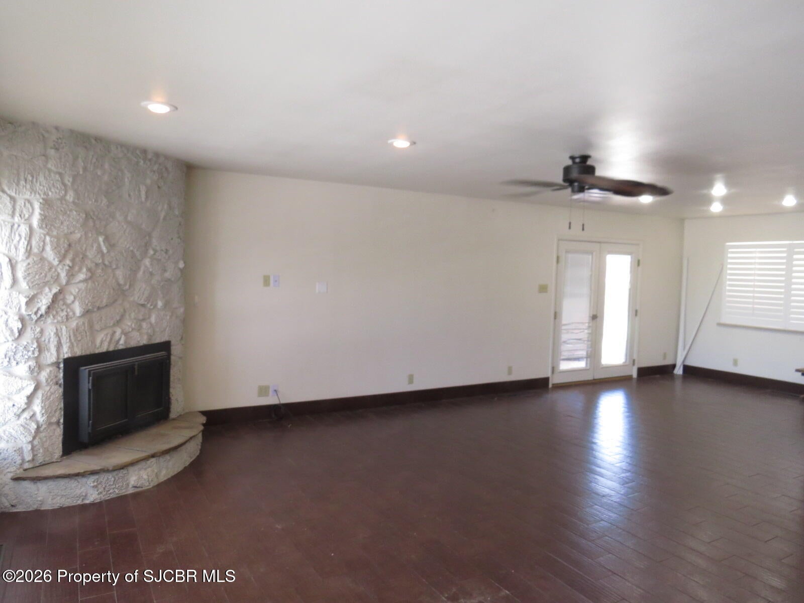 3212 Foutz Road Farmington, NM 87401 - Photo 9 of 31 Gallery Image 9