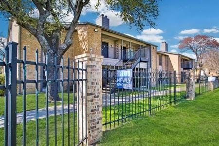 500 E Loop, Unit 511 Fort Worth, TX 76112 - Photo 9 of 11