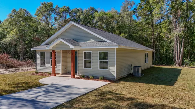 $269,000 | 374 South 20th Street, DeFuniak Springs, FL 32435