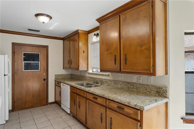 $1,695 | 6609 North 16th Street, McAllen, TX 78504