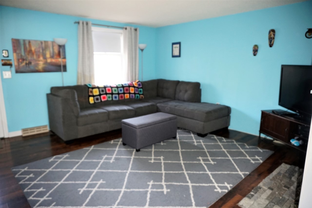 81 Cannongate III Road Nashua, NH 03063 - Photo 3 of 16 Gallery Image 3