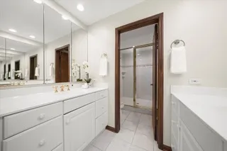 $799,000 | 2130 Mallard Drive, Northbrook, IL 60062