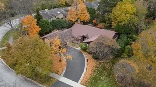 $799,000 | 2130 Mallard Drive, Northbrook, IL 60062