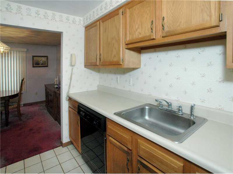 423 Timber Trafford, PA 15085 - Photo 7 of 16 Kitchen.