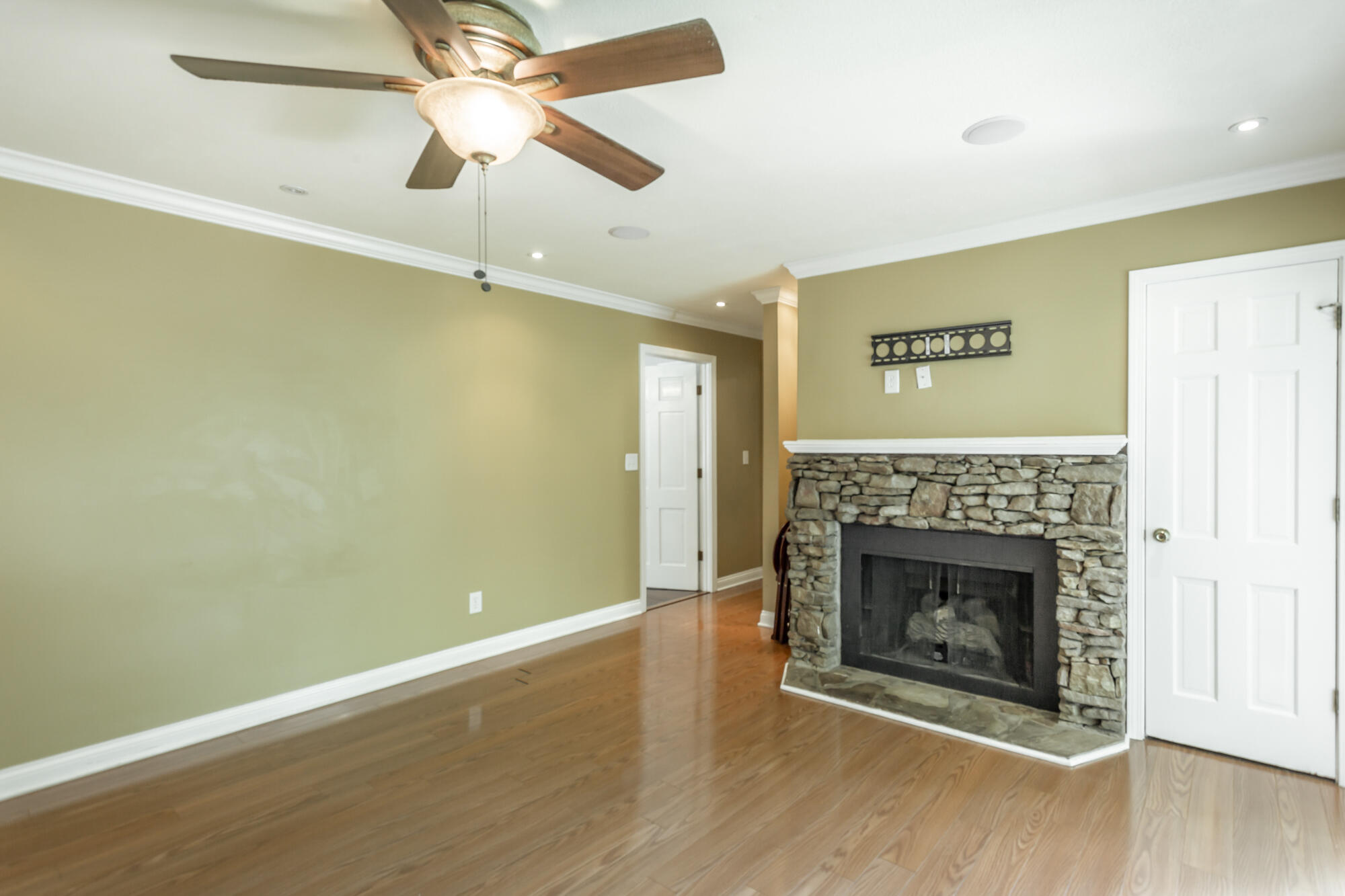 1060 Shallowford Road Chattanooga, TN 37411 - Photo 16 of 35 1060 Shallowford Rd. HD-50