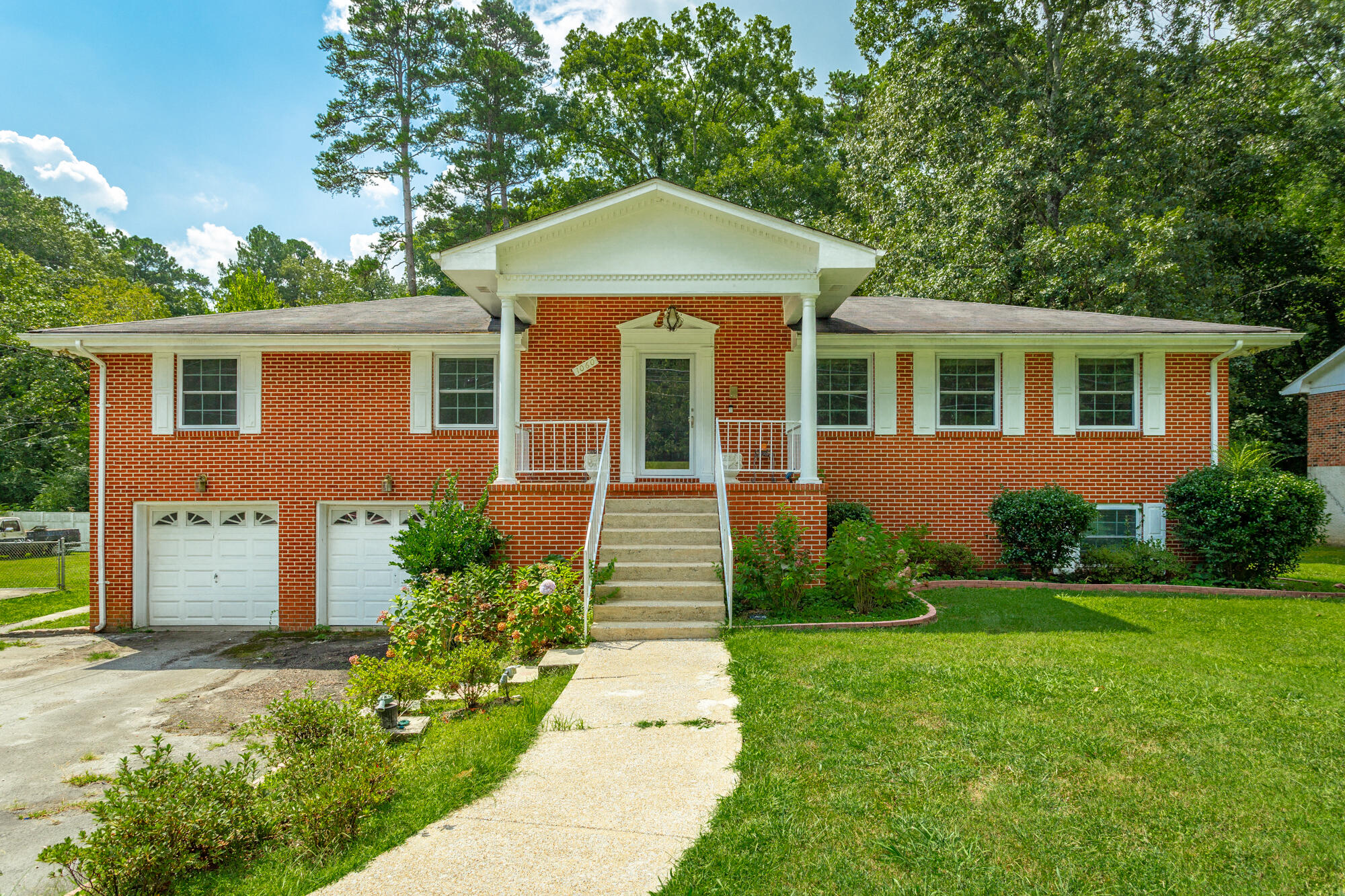 1060 Shallowford Road Chattanooga, TN 37411 - Photo 2 of 35 1060 Shallowford Rd. HD-10