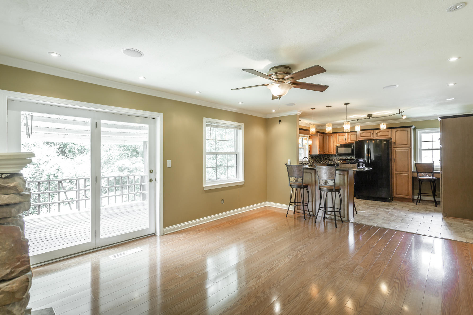 1060 Shallowford Road Chattanooga, TN 37411 - Photo 9 of 35 1060 Shallowford Rd. HD-48