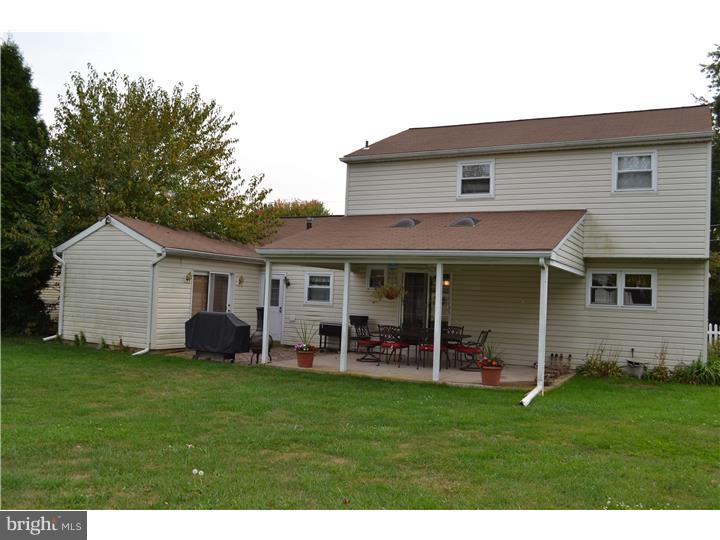 223 Sharpless Road Southampton, PA 18966 - Photo 3 of 23 Exterior Back