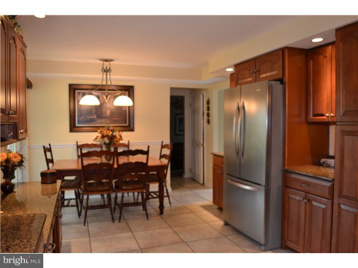 223 Sharpless Road Southampton, PA 18966 - Photo 10 of 23 Breakfast Room