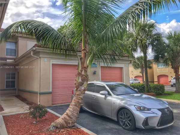 $2,500 | 2469 Centergate Drive, Unit 204, Miramar, FL 33025