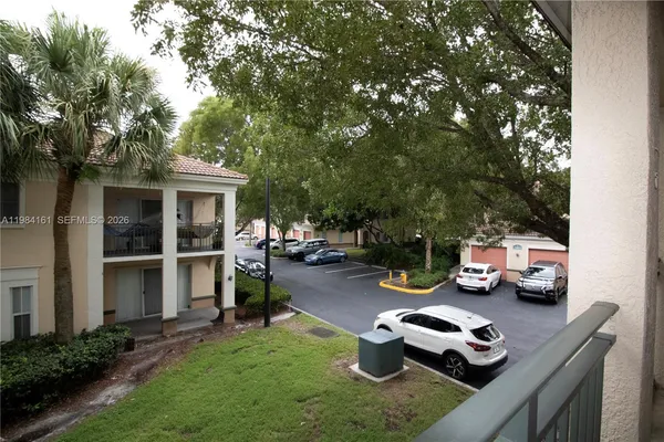 $2,500 | 2469 Centergate Drive, Unit 204, Miramar, FL 33025