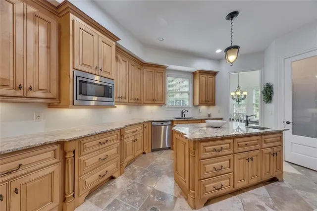 $1,025,000 | 12 Horizon Trail Southeast, Cartersville, GA 30121