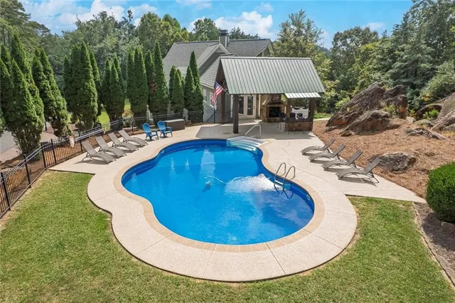 $1,025,000 | 12 Horizon Trail Southeast, Cartersville, GA 30121