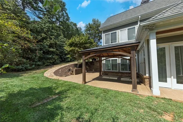 $1,025,000 | 12 Horizon Trail Southeast, Cartersville, GA 30121