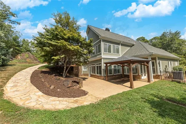 $1,025,000 | 12 Horizon Trail Southeast, Cartersville, GA 30121