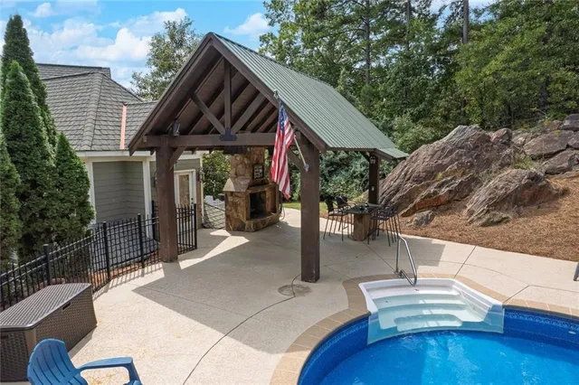 $1,025,000 | 12 Horizon Trail Southeast, Cartersville, GA 30121