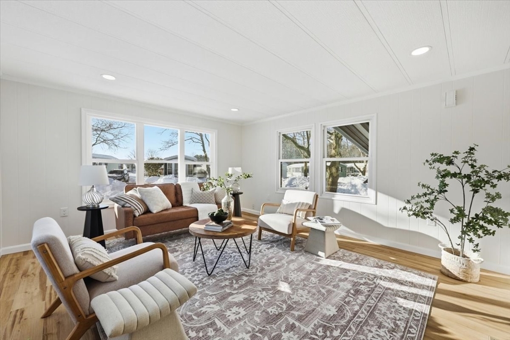 9 Valley Forge Road Taunton, MA 02780 - Photo 7 of 30