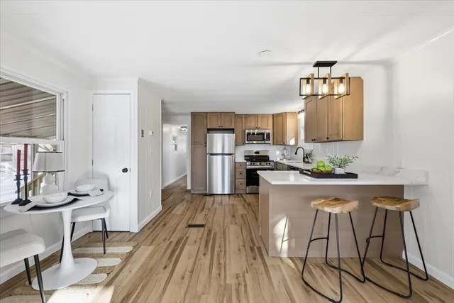 $249,900 | 9 Valley Forge Road, Taunton, MA 02780