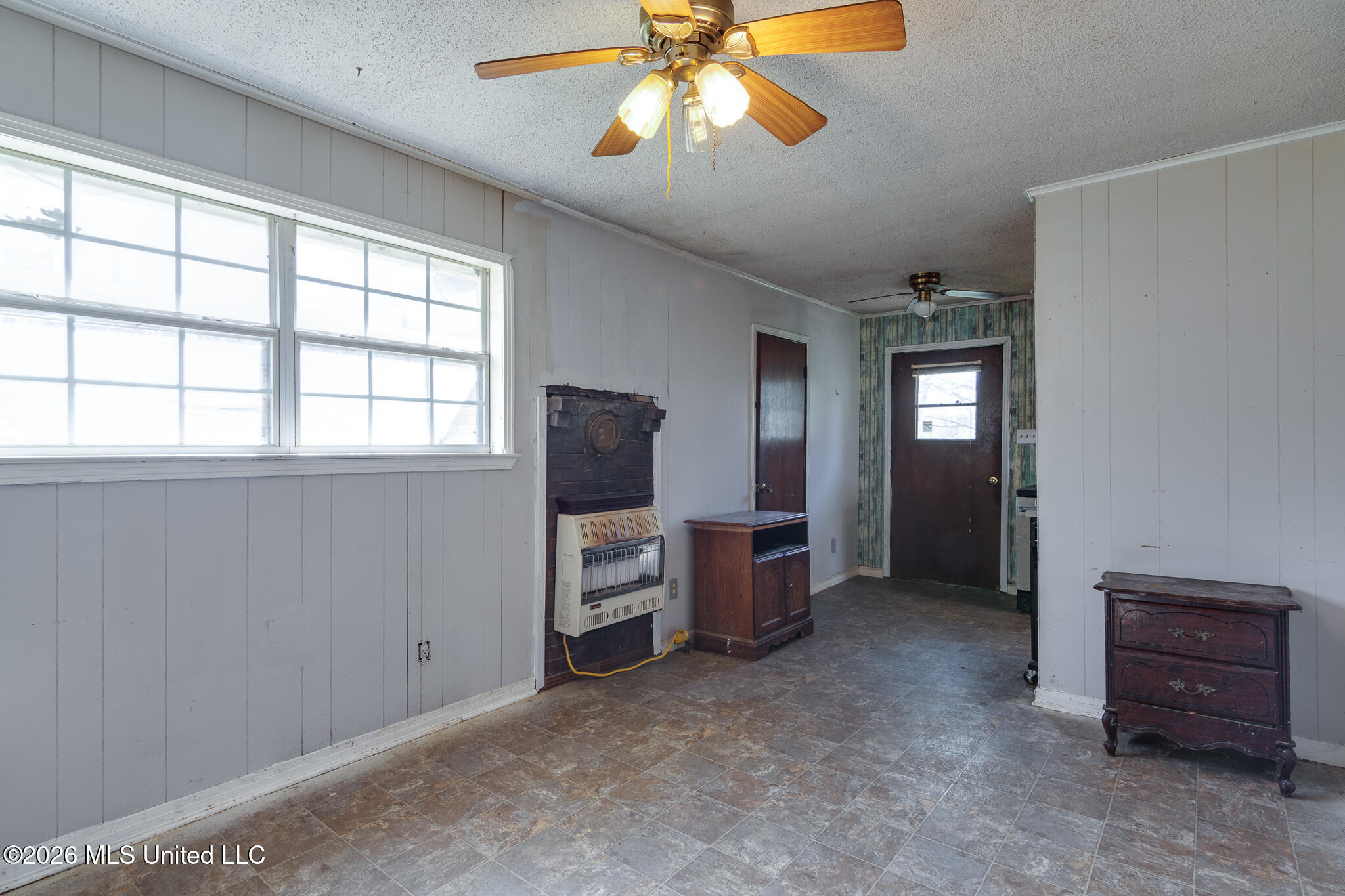 286 Tucker Road Holly Springs, MS 38635 - Photo 11 of 20 286 Tucker Road-16