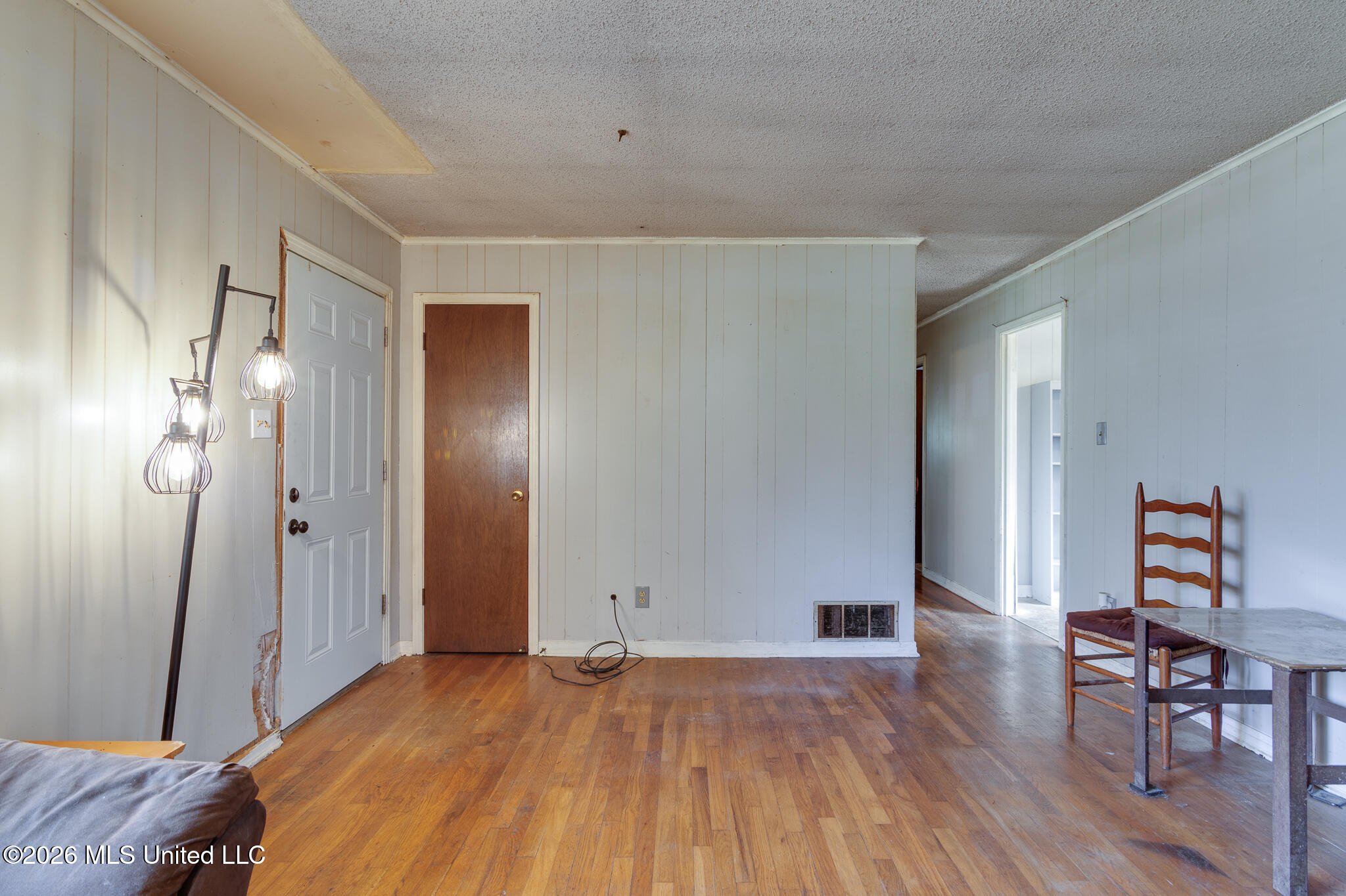 286 Tucker Road Holly Springs, MS 38635 - Photo 4 of 20 286 Tucker Road-8