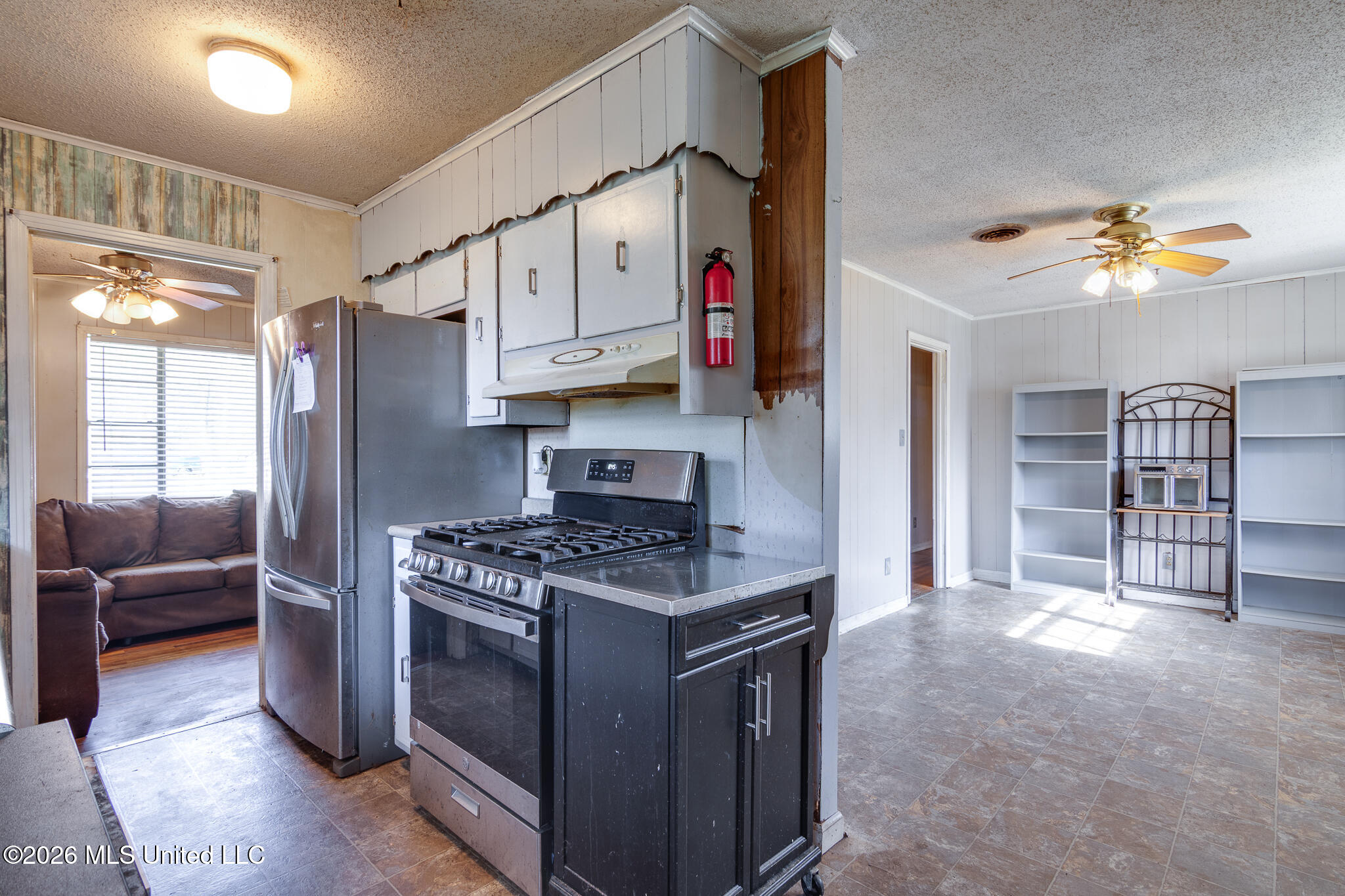 286 Tucker Road Holly Springs, MS 38635 - Photo 7 of 20 286 Tucker Road-11