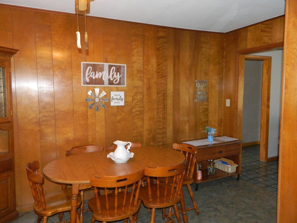 19029 Monroe Road Meadowview, VA 24361 - Photo 8 of 75 Gallery Image 8