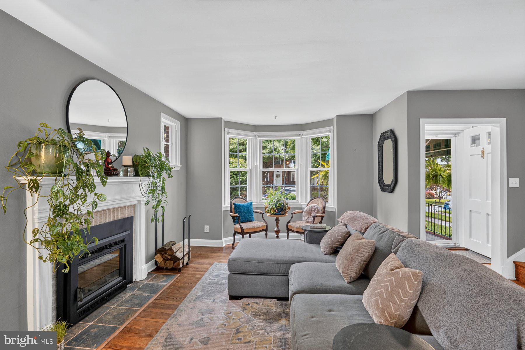 6414 Blenheim Road Baltimore, MD 21212 - Photo 5 of 33