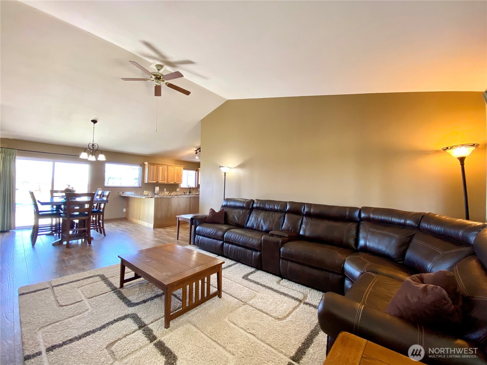 11827 Rd B.5 Northwest Ephrata, WA 98823 - Photo 18 of 40 Gallery Image 18