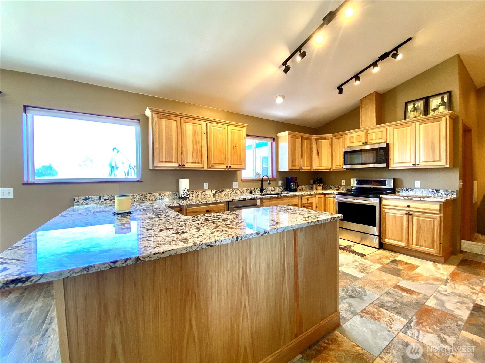 11827 Rd B.5 Northwest Ephrata, WA 98823 - Photo 22 of 40 Gallery Image 22