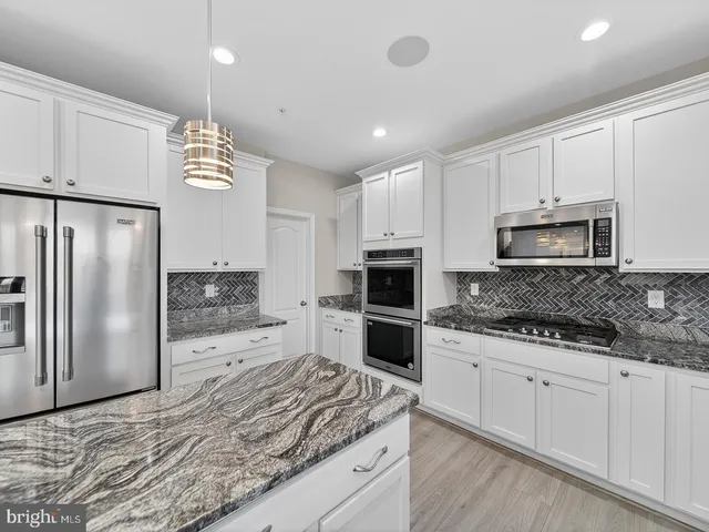 $799,786 | 10612 Sir Brendan Avenue, Clinton, MD 20735